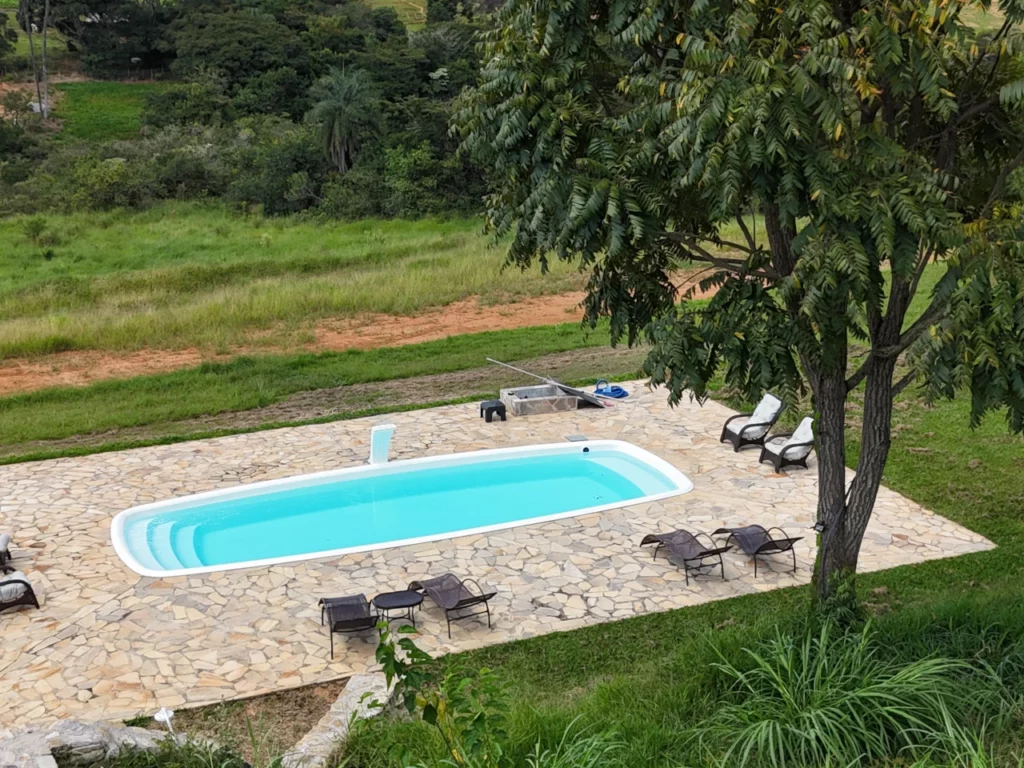 Piscina compartilhada - Vila Carrancas - Unidade Centro